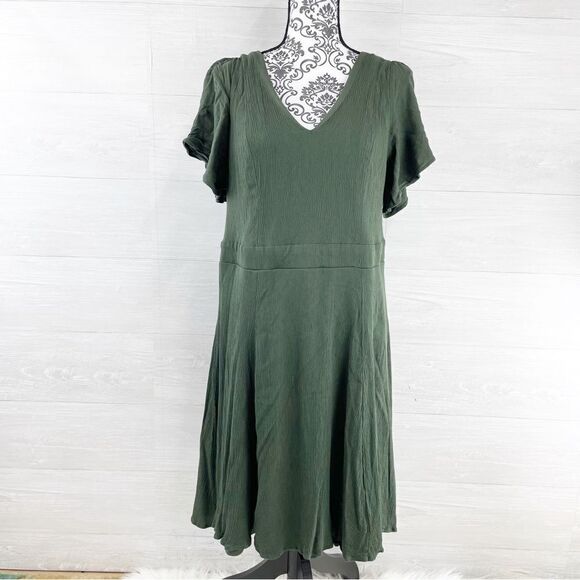 Torrid Gauze Flutter Sleeve Skater Dress - Picture 5 of 9